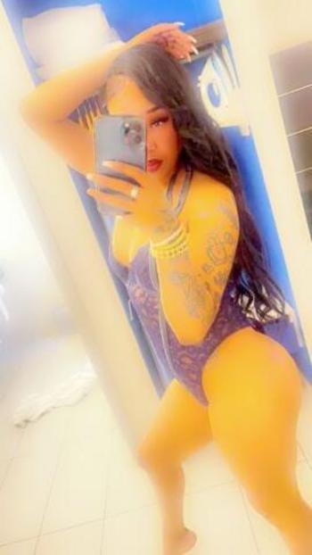 Niiyaha, 26  female escort, Concord